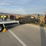 tokatta otomobil sazlik alana uctu 2 olu 1 yarali 05d8c3856575