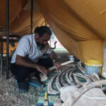 Mersin'de Fin Balinası İskeleti Puzzle Gibi Birleştiriliyor 2 toprak altindan cikarilan fin balinasinin iskeleti puzzle gibi birlestiriliyor b8bdc03e95e1