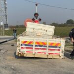 trenin carptigi kamyonet ikiye bolundu fbd10de394d4