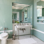 Trump, Beyaz Saray'daki Lincoln Banyosu'nu Tarihine Uygun Şekilde Yeniledi 1 trump beyaz sarayin banyosunu yeniledi 1867212c8057