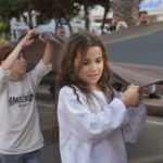 350 METRE UZUNLUĞUNDA ATATÜRK POSTERİYLE ANMA YÜRÜYÜŞÜ GERÇEKLEŞTİRİLDİ 3 ulu onder mustafa kemal ataturk izmirde anildi 3 84d0b4cd6535