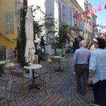 Rumların Torunları, 103 Yıl Sonra Urla'ya Gelerek Atalarının İzlediği İzleri Gezdi 5 urlali rumlarin torunlari 103 yil sonra atalarinin yasadigi kentte bulustu a616130d9ae5