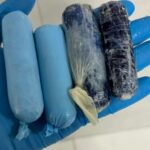 Iğdır'da Yasadışı Uyuşturucu Taşımacılığı Yapan Şahıs Tutuklandı 1 vucudundaki 140 gram uyusturucu radyolojik muayeneyle tespit edilen supheli tutuklandi b561af21b037