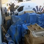 Adana'da 19 Yaşındaki Genç Bıçaklanarak Hayatını Kaybetti, Güvenlik Kamerası Görüntüleri Ortaya Çıktı 6 adanadaki cinayetin guvenlik kamerasi goruntuleri ortaya cikti 9af329d6a6e3