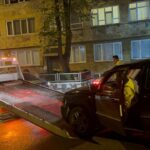 Alkollü Sürücü, Polisin Dur İhtarına Uymayarak Yakalandı 1 alkollu surucu bana 50 santimden fazla yaklasmayin herkesi ararim deyip polislere direndi 65d153d9036e