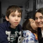 babalarinin oldurdugu cocuklarinin mezarini ani bahcesine cevirdi e445e37ff6b8