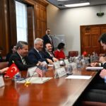 Ticaret Bakanı Ömer Bolat, ABD İş Dünyası ile Verimli Toplantılara İmza Attı 3 bakan bolat abd ticaret odasi ile oldukca verimli bir toplanti gerceklestirdik 0b50fcbd9feb