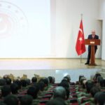 bakan guler mehmetcigin yeni yilini kutladi 910d5a39e55b