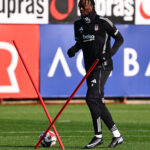 Beşiktaş, Rizespor Maçına Hazırlıklarına Başladı 1 besiktas caykur rizespor maci hazirliklarina basladi aa3e5039d7b4