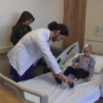 Batman'da 7 Yaşındaki Eyüp Ensar Işık, Ameliyatla Beyin Tümöründen Kurtuldu 2 beyninde tumor olan 7 yasindaki eyup ensar 5 saatlik ameliyatla sagligina kavustu 5b7faa1dda75