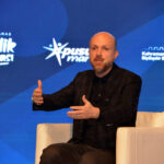 Bilal Erdoğan: "İnançsız Akıl Kendini Yüceldiğinde Sapıtır" 3 bilal erdogan inancsiz akil kendini dev aynasinda goruyor 7809e92e3abd