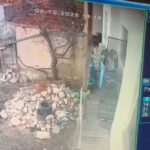 Yozgat'ta boşanma aşamasındaki kadın, eşi tarafından çocuğunun gözü önünde bıçakla ağır yaralandı. 2 bosanma asamasindaki esini cocugunun gozu onunde bicakladi df3f942f47f2