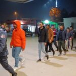 İnegöl'de Jandarma, Kaçak Yollarla Ülkeye Giriş Yapan 8 Göçmeni Yakaladı 1 bursada 8 kacak gocmen yakalandi fac877171a74