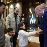 cumhurbaskani erdogan filistinli hind rajabin ailesini kabul etti 270fe24bd6cb