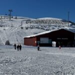 Çambaşı Kayak Merkezi'nde Yeni Sezon Heyecanı Başladı, 1 Milyon Ziyaretçi Bekleniyor 1 denize en yakin kayak merkezinde sezon acildi hedef 1 milyon ziyaretci fbf51c7ec013