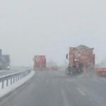 ekipler gecitleri ulasima acik tutmak icin calisiyor 39cb451681de