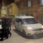 Bursa'da Ruhsatsız Silah ve Mühimmat Operasyonu: 2 Şüpheli Gözaltında 2 evde 4 silah ve 600 mermi ele gecirildi 2 gozalti f6df6e5fd8c7