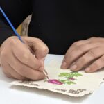 geleneksel el sanati edirnekariyi kendi urettigi kagitlara isliyor 2dae7d1f70b5