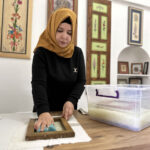 geleneksel el sanati edirnekariyi kendi urettigi kagitlara isliyor 446f073612fc