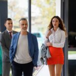 Güller ve Günahlar Dizisinin Oyuncuları Set Dışında da Gündem Olmaya Devam Ediyor 2 guller ve gunahlarin tehlikeli ikilisi bd590ce138af