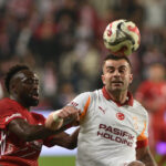 Galatasaray, Antalyaspor'u Dışarıda 4-1 Yenmeyi Başardı 18 hesapcom antalyaspor galatasaray 1 4 25365c611bd6