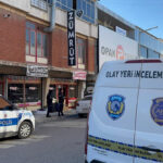 husumetlisi tarafindan ayagindan vuruldu 102799839043