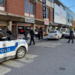 husumetlisi tarafindan ayagindan vuruldu 7e816774e26d