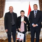 Ali Gazi, Irak'tan Kaçırıldıktan Yıllar Sonra Türkiye'de Ailesine Kavuştu 5 irakta teror eyleminde kacirilan cocuk turkiyede ailesine kavustu 3000fb19f074