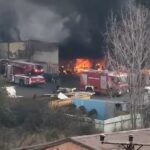 istanbul arnavutkoyde tir tamirhanesinde yangin 1 c226ab59d1e9