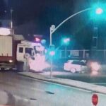 Avcılar'da otomobilin kamyonla çarpması sonucu kaza: 1 ölü, 1 yaralı 4 istanbul avcilarda kamyonun carpip surukledigi otomobil alev aldi 1 olu 1 yarali 754cb954a4f5