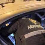 Beşiktaş'ta Yüksek Sesle Müzik Açan Sürücülere 1,5 Milyon Lira Ceza Uygulandı 9 istanbul besiktasta yuksek sesli muzik acan surucu polise yakalandi 14 gunde 15 milyon lira ceza kesildi b7d99e501027