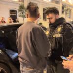 Beşiktaş'ta Yüksek Sesle Müzik Açan Sürücülere 1,5 Milyon Lira Ceza Uygulandı 3 istanbul besiktasta yuksek sesli muzik acan surucu polise yakalandi 14 gunde 15 milyon lira ceza kesildi e9616500d244