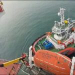 istanbul fatihte karaya oturan yuk gemisi kurtarildi 135efe6c0fc6