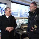 istanbul istanbul il emniyet muduru yildiz taksim meydaninda yilbasi icin alinan tedbirleri denetledi 80cd673d9571