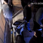 Kağıthane'de Borç Tartışması Baltalı Saldırıya Dönüştü, İş Yeri Zarar Gördü 2 istanbul kagithanede baltayla kuaforu basip klimayi patlatti beni oldurecegini soyledi cd4075acbbb5