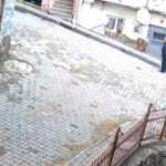 Kağıthane'de Boşanma Aşamasındaki Kadına Saldıran Adam Tutuklandı 7 istanbul kagithanede esini sokak ortasinda silah cekip darbetti polis cagirin diye agladi b798e3f8b255