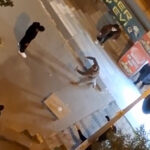 istanbul kagithanede kavgada cift bicakla saldirdi tekme ve yumrukla darbedildi dac2ba3ad2c8