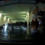 Kağıthane'de Cadillac Refüje Çarptı, Yaralı Yok 1 istanbul kagithanede otomobilin refuje carparak devrildigi anlar kamerada 6da0f7928620