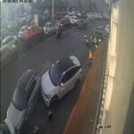 istanbul maltepede surucusunun fren yerine gaza bastigi otomobil baska araca carpti kaza kamerada ed51635e723f