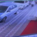 istanbul sultangazide kapkac girisimi kamerada telefonu sahibinin elinden calamayan supheli kacti 1a1aa2dd578b