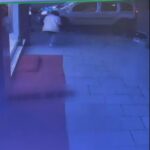 istanbul sultangazide kapkac girisimi kamerada telefonu sahibinin elinden calamayan supheli kacti dfe3281708d1