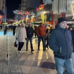 İzmir'de 2026 Yılı Kutlamalarında Emniyet Güçlerinden Yoğun Denetimler 1 izmirliler yeni yil kutlamalari surerken polis ekipleri denetimlerini surdurdu eed8108bfd8c