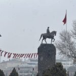 Kayseri’de Soğuk Hava Etkisini Gösterdi, Kar Yağışı Şehri Beyaza Bürüdü 4 kayseride kar yagisi etkili oldu 1a740ff3989b