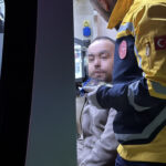 kaza yapan alkollu surucu agaclik alana silah saklarken yakalandi 547bfab32c65