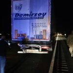 nusaybinde kamyonetin tira arkadan carptigi kazada 5 yarali 20009d330569