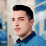 Van'da baraj gölüne devrilen otomobil kazasında hayatını kaybeden sürücü Furkan Özdemir'in cenazesi Yüksekova'da toprağa verildi. 4 otomobilin baraj golune yuvarlandigi kazada olen furkan topraga verildi 887a0d4936ae