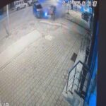 otomobilin park halindeki 2 araca carptigi kaza kamerada 2993059661d6