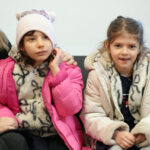 ozgur ozel ferdi zeyrekin kizlarini okula goturdu 39d301f1bedb