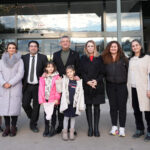 ozgur ozel ferdi zeyrekin kizlarini okula goturdu ea0469b87461