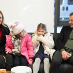 ozgur ozel ferdi zeyrekin kizlarini okula goturdu ef86fb148d4b